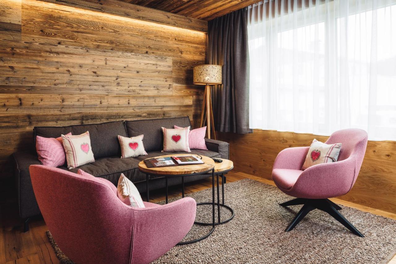 Schneeweiss Lifestyle - Apartments - Living Serfaus Εξωτερικό φωτογραφία