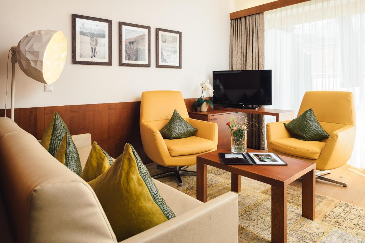 Schneeweiss Lifestyle - Apartments - Living Serfaus Εξωτερικό φωτογραφία