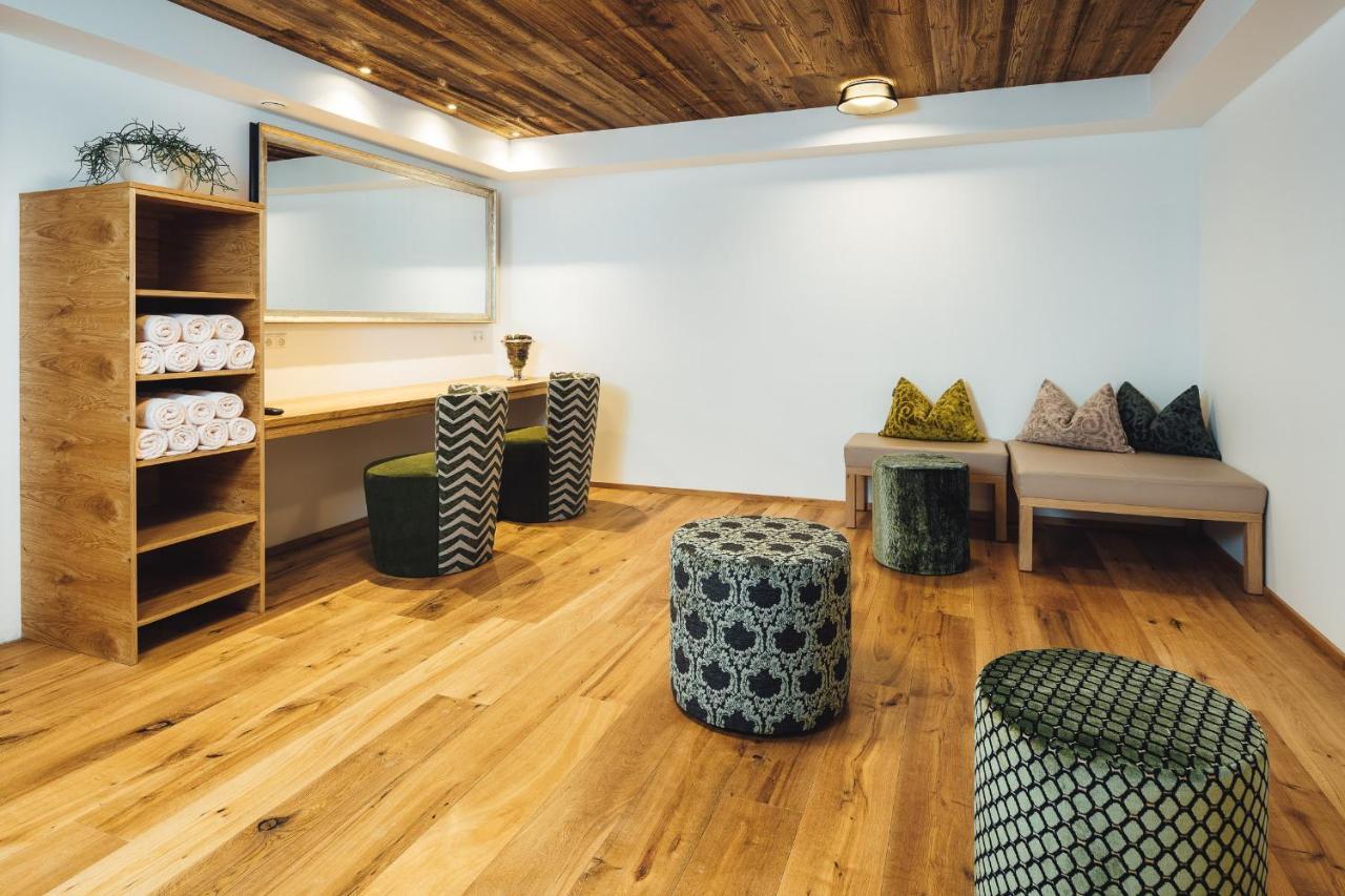 Schneeweiss Lifestyle - Apartments - Living Serfaus Εξωτερικό φωτογραφία