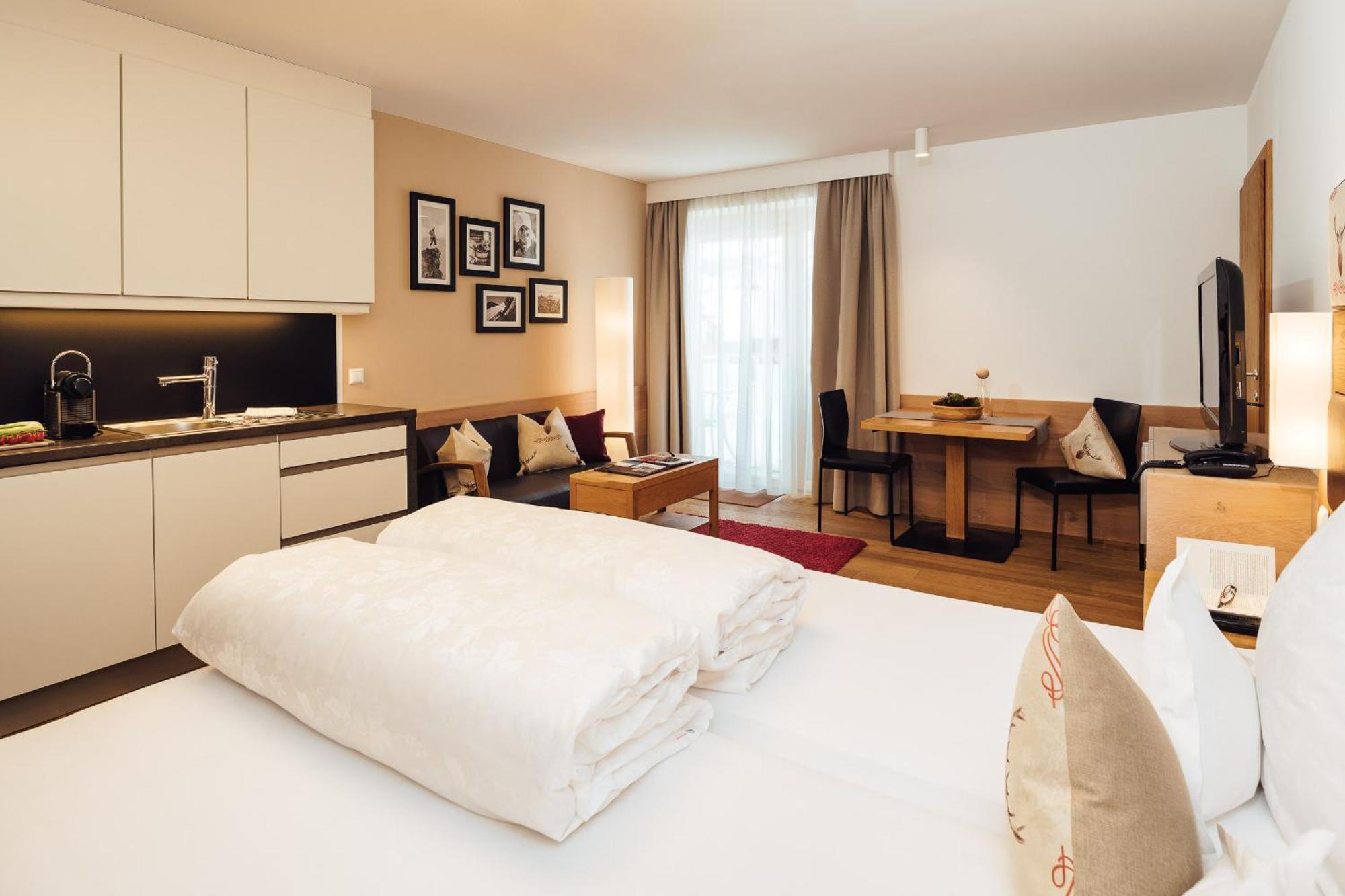 Schneeweiss Lifestyle - Apartments - Living Serfaus Δωμάτιο φωτογραφία