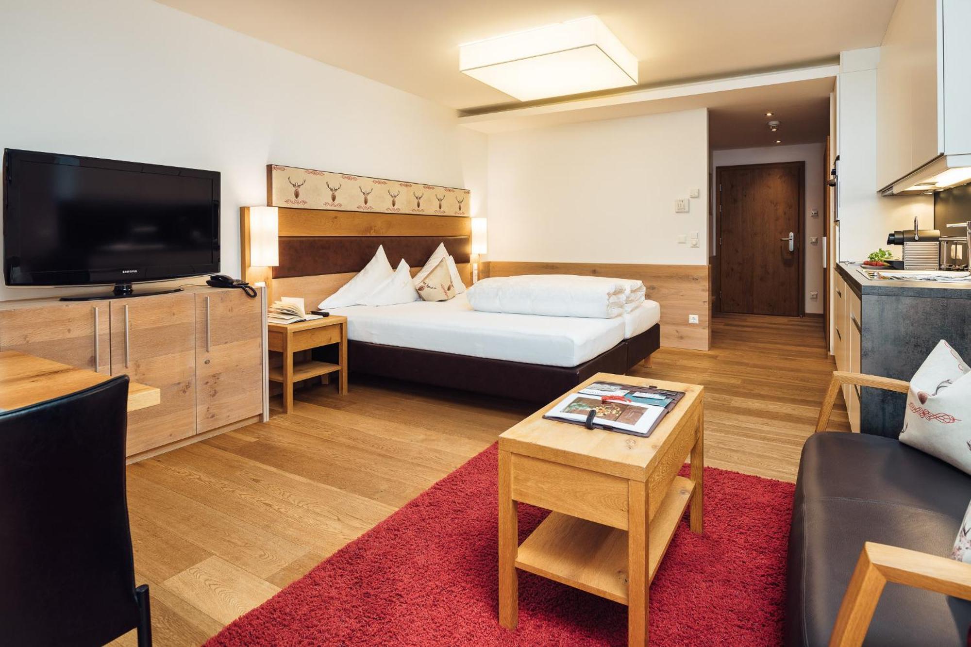 Schneeweiss Lifestyle - Apartments - Living Serfaus Δωμάτιο φωτογραφία